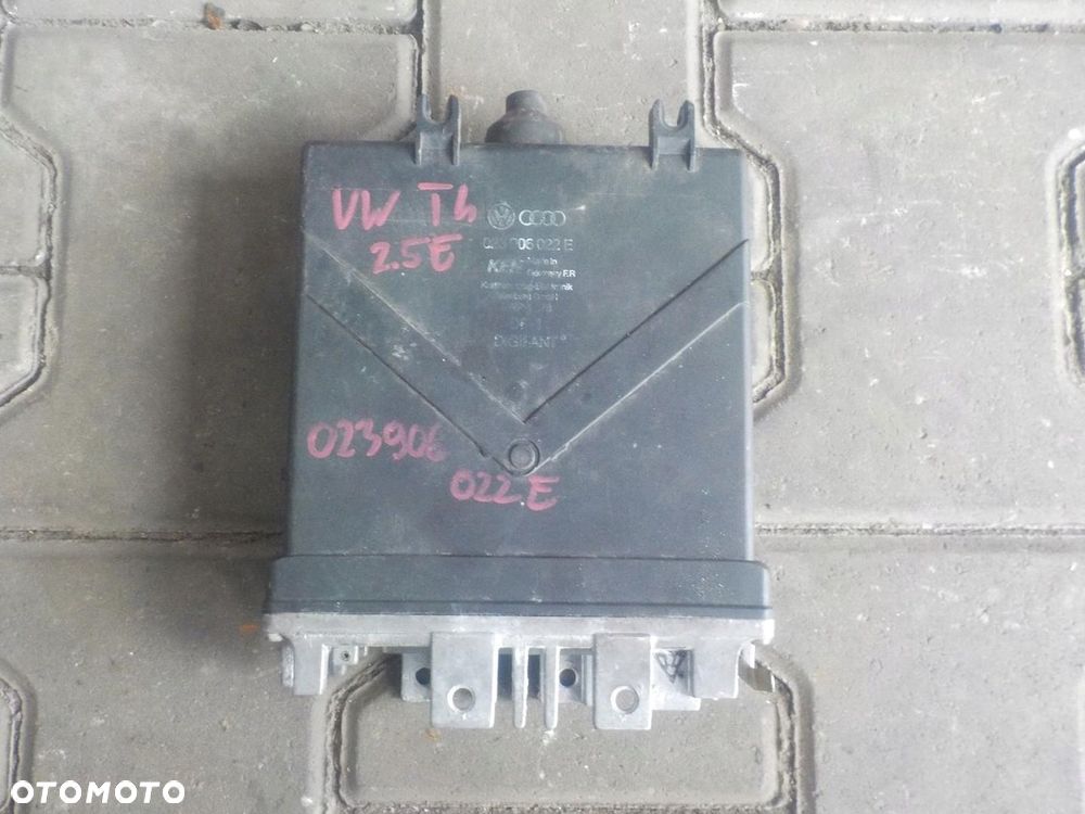 VW T4 2.5 BENZYNA KOMPUTER STEROWNIK 023906022E - 1