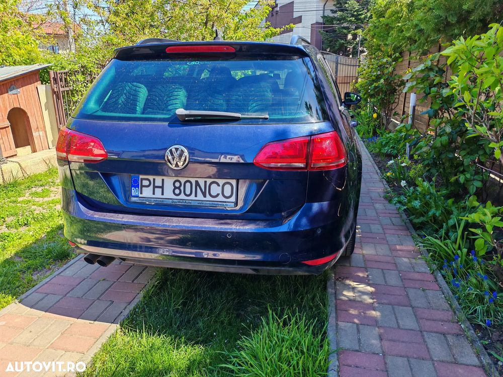 Volkswagen Golf - 4