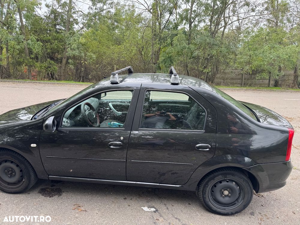 Dacia Logan 1.6 16V Laureate - 9