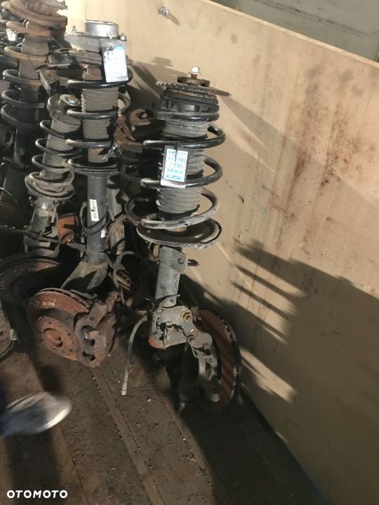 Zwrotnica Mcperson MASTER 3 2,3DCI PRAWA - 1