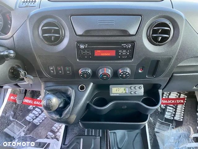 Renault Master - 15