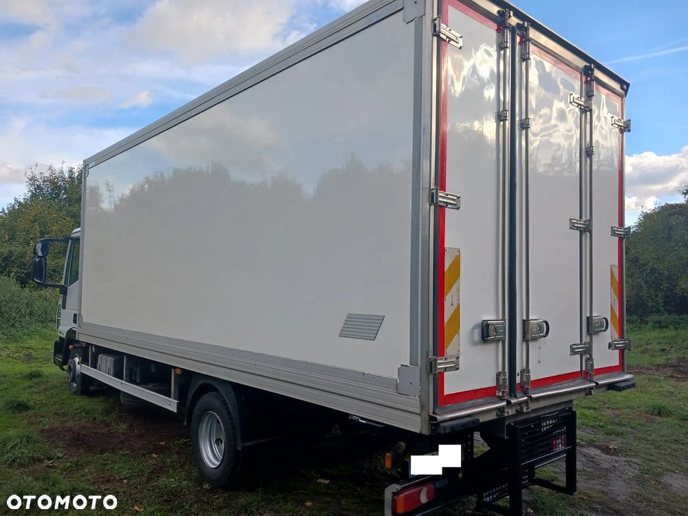 Iveco Eurocargo Izoterma 180KM 255 tyś Chłodnia Mroźnia 13r 100E18 Salon 230V KLIMA Agregat - 4