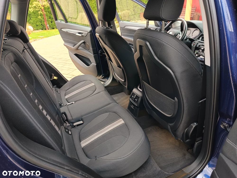 BMW X1 xDrive18d Sport Line - 35