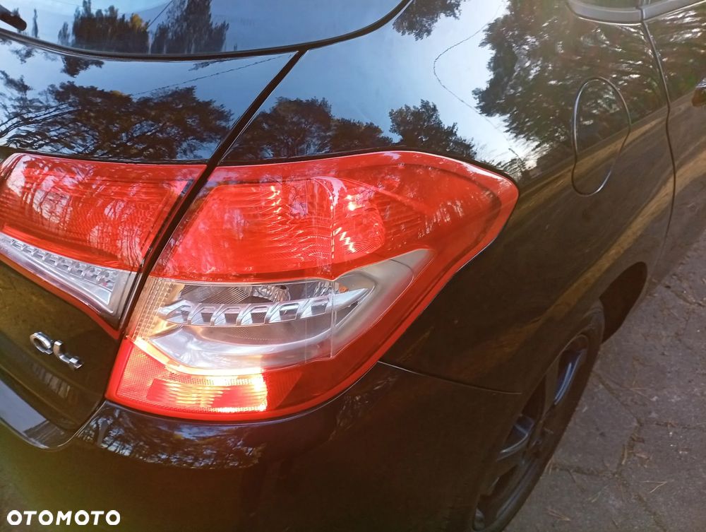 Citroën C4 HDi 90 Attraction - 16
