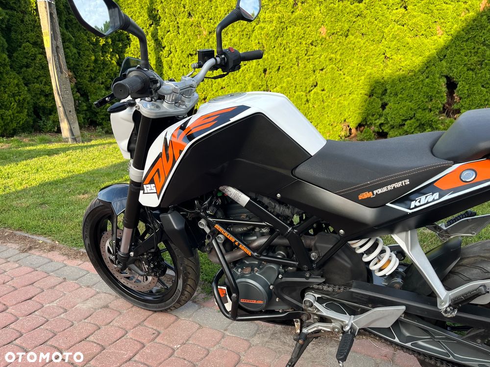 KTM Duke - 22