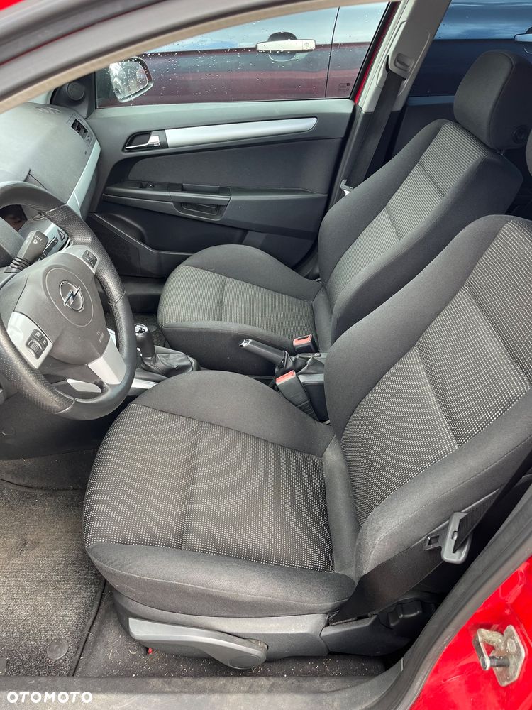 Opel Astra - 13