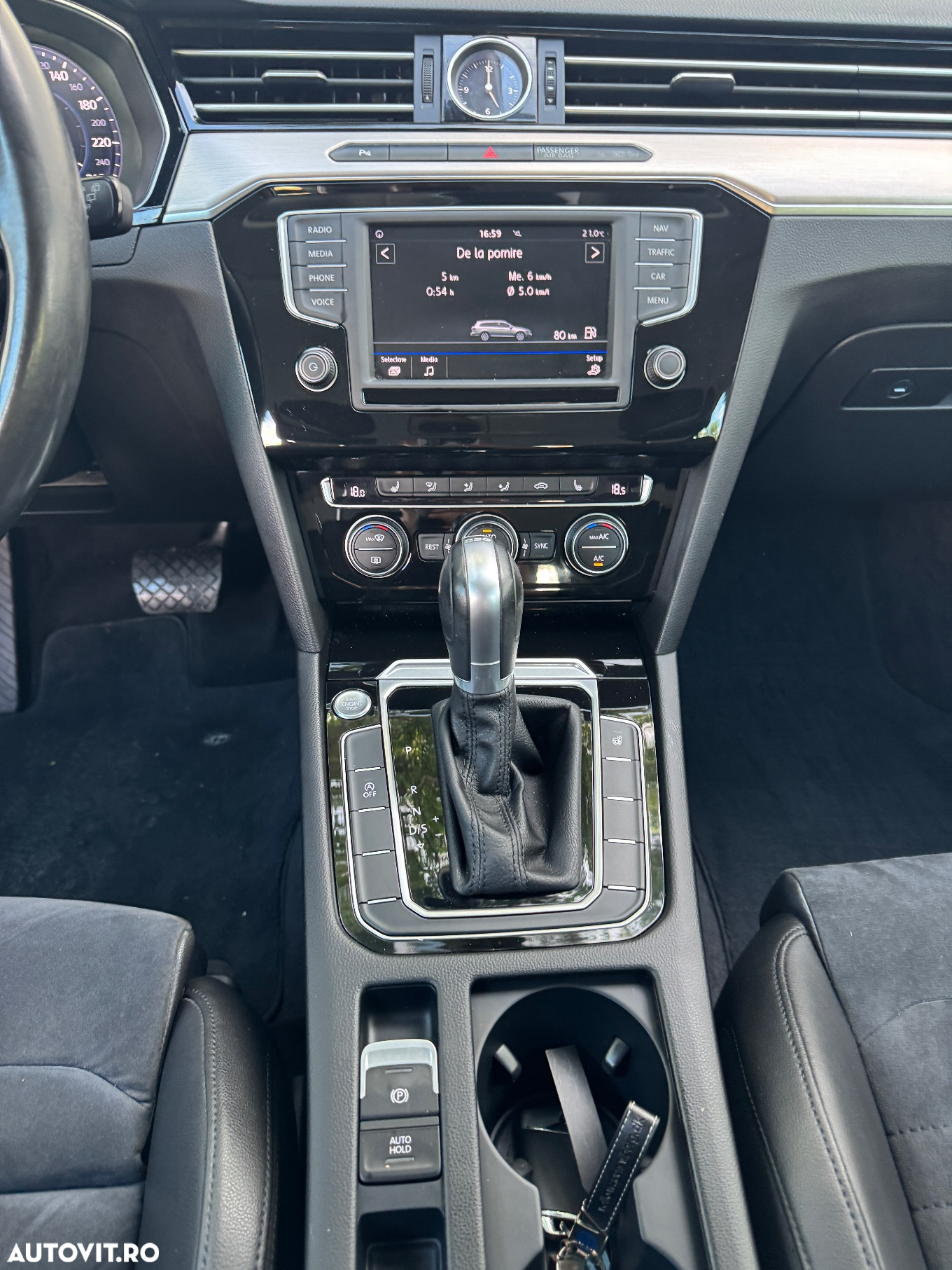 Volkswagen Passat Variant 1.4 TSI ACT (BMT) DSG Highline - 21