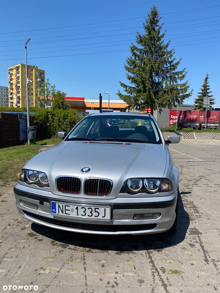 BMW Seria 3 318i - 10