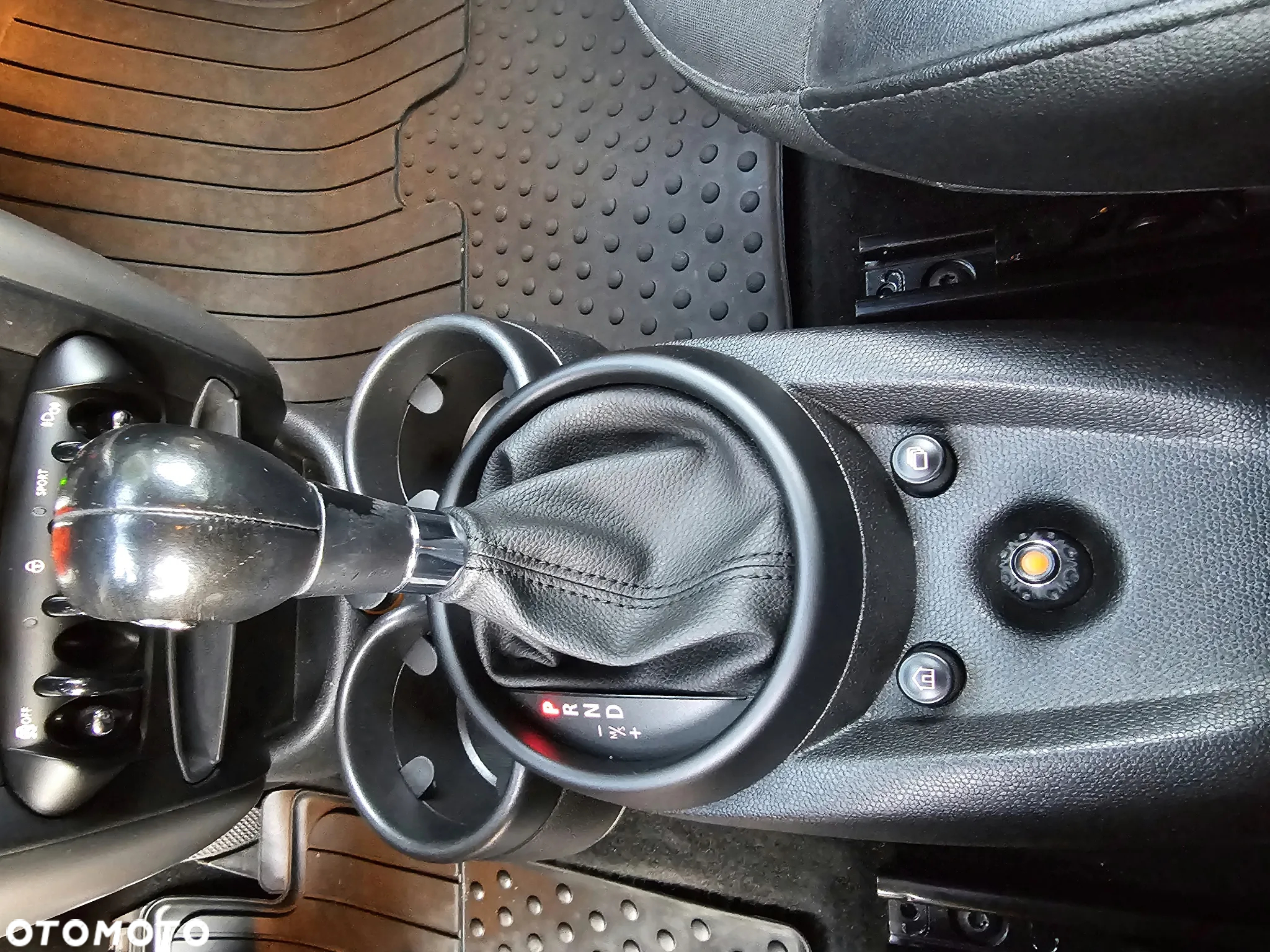 MINI Countryman - 30