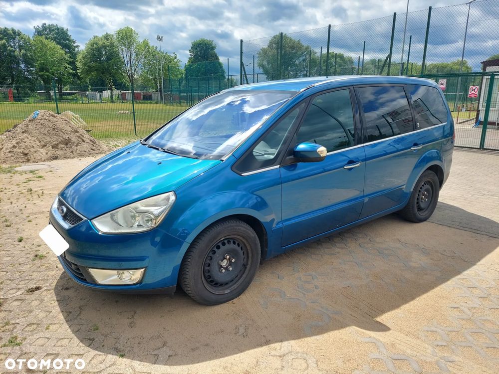 Ford Galaxy 2.0 TDCi Ghia - 24