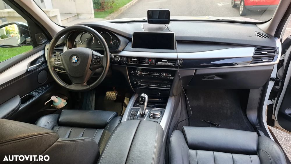 BMW X5 xDrive30d - 10