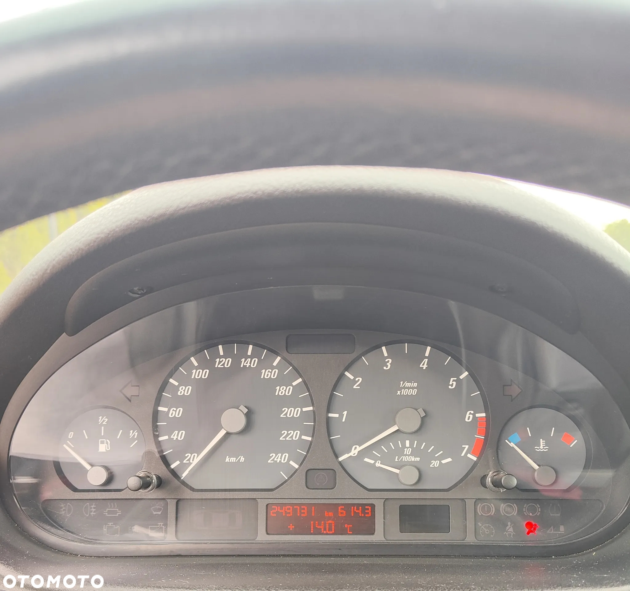 BMW Seria 3 - 14