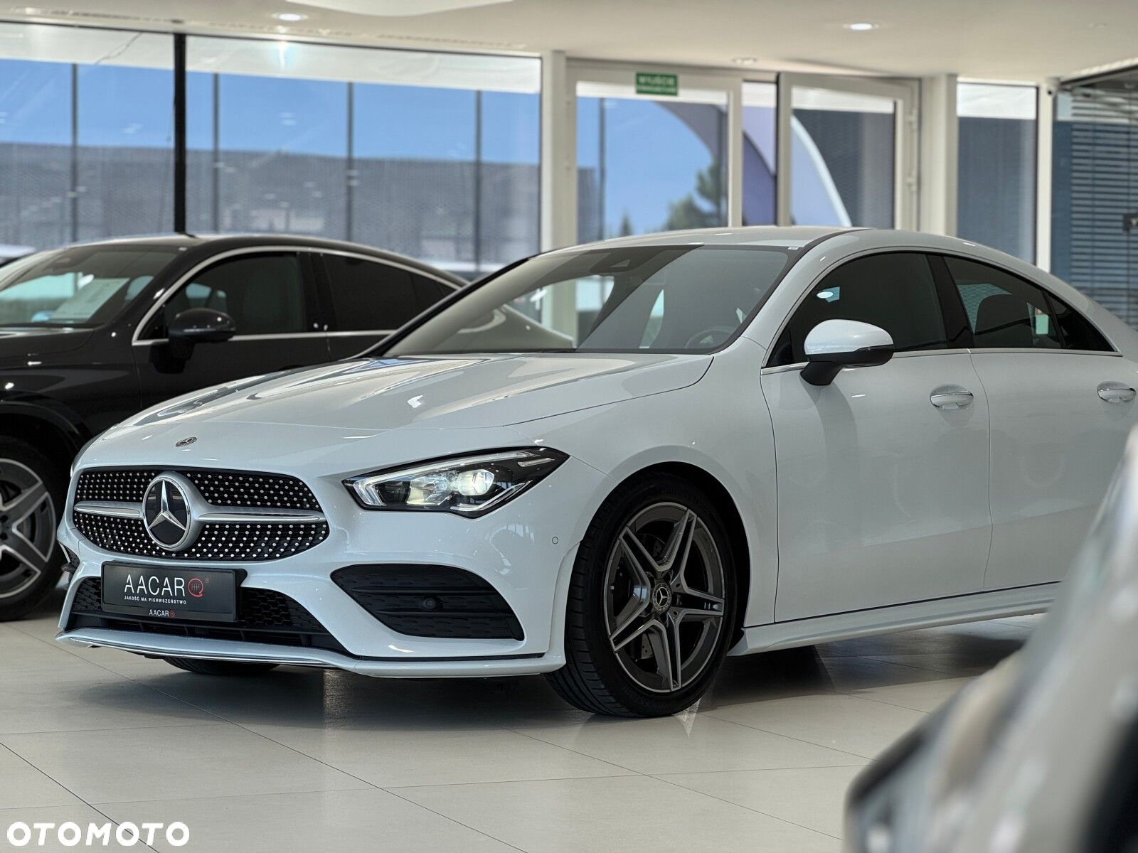 Mercedes-Benz CLA - 38