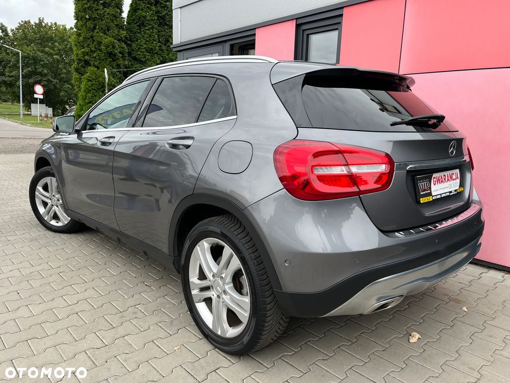 Mercedes-Benz GLA 200 7G-DCT UrbanStyle Edition - 6