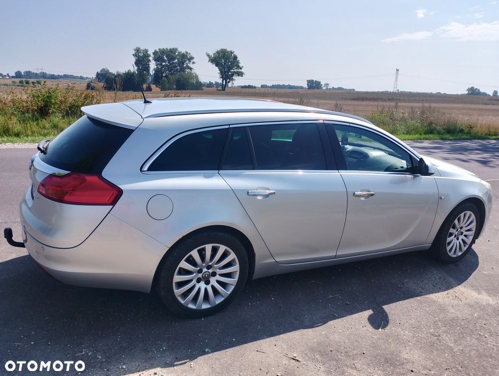Opel Insignia - 1