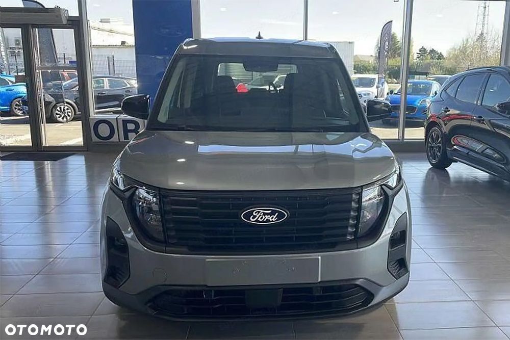 Ford Tourneo Courier - 4
