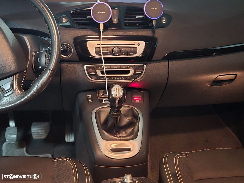Renault Grand Scénic Energy dCi 130 Start & Stop Euro 6 Bose Edition - 8