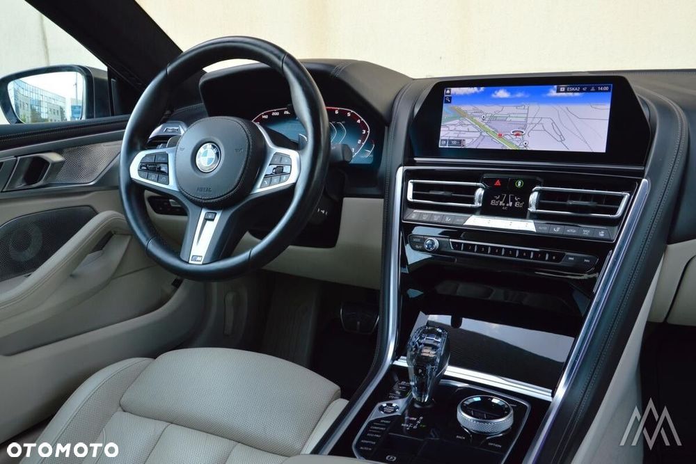BMW Seria 8 - 24