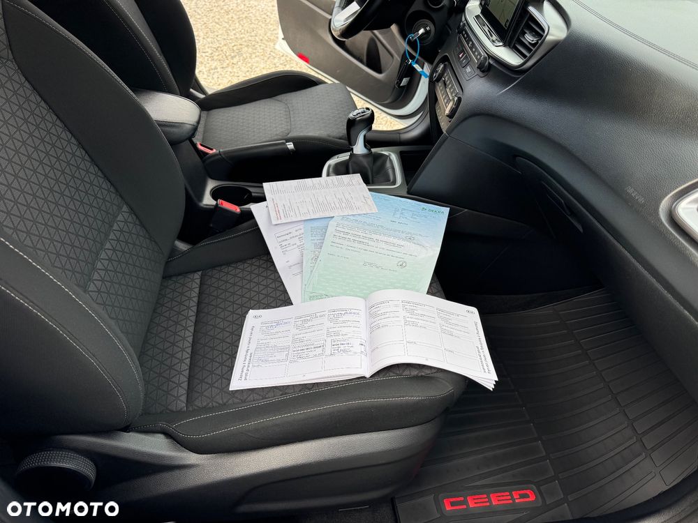 Kia Ceed 1.4 T-GDI OPF Spirit - 39