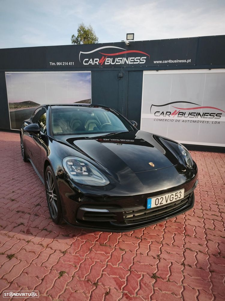 Porsche Panamera 4 E-Hybrid - 3