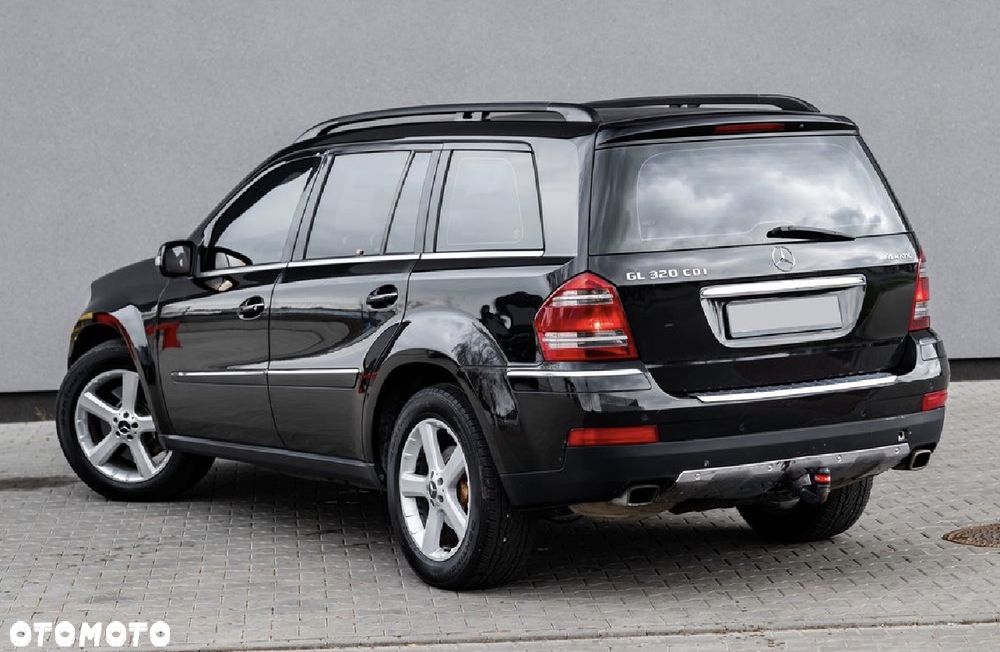 Mercedes-Benz GL 320 CDI 4Matic 7G-TRONIC - 11