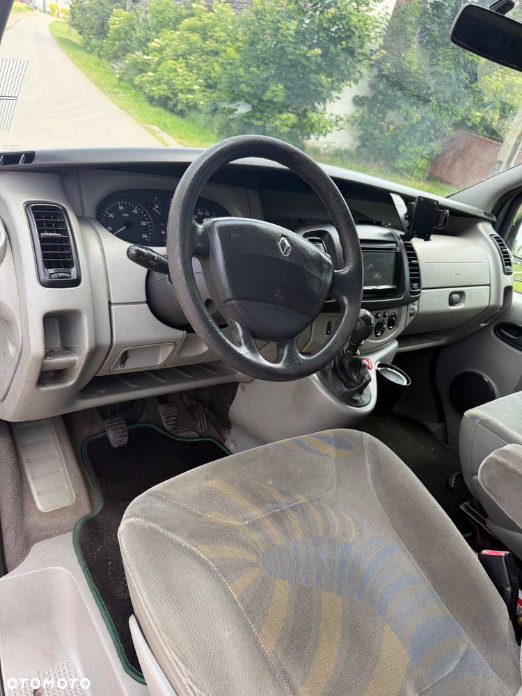 Renault Trafic Passenger - 33