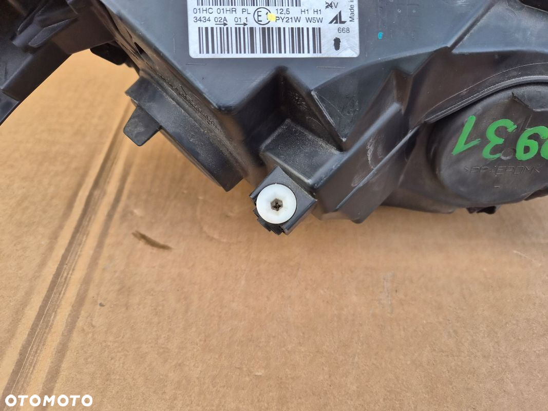 LAMPA PRZEDNIA RENAULT CAPTUR I ORYGINAŁ - 10