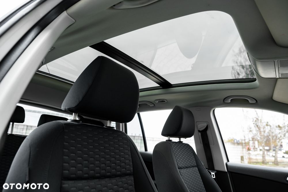 Volkswagen Tiguan 2.0 TDI DPF 4Motion Sport & Style - 27