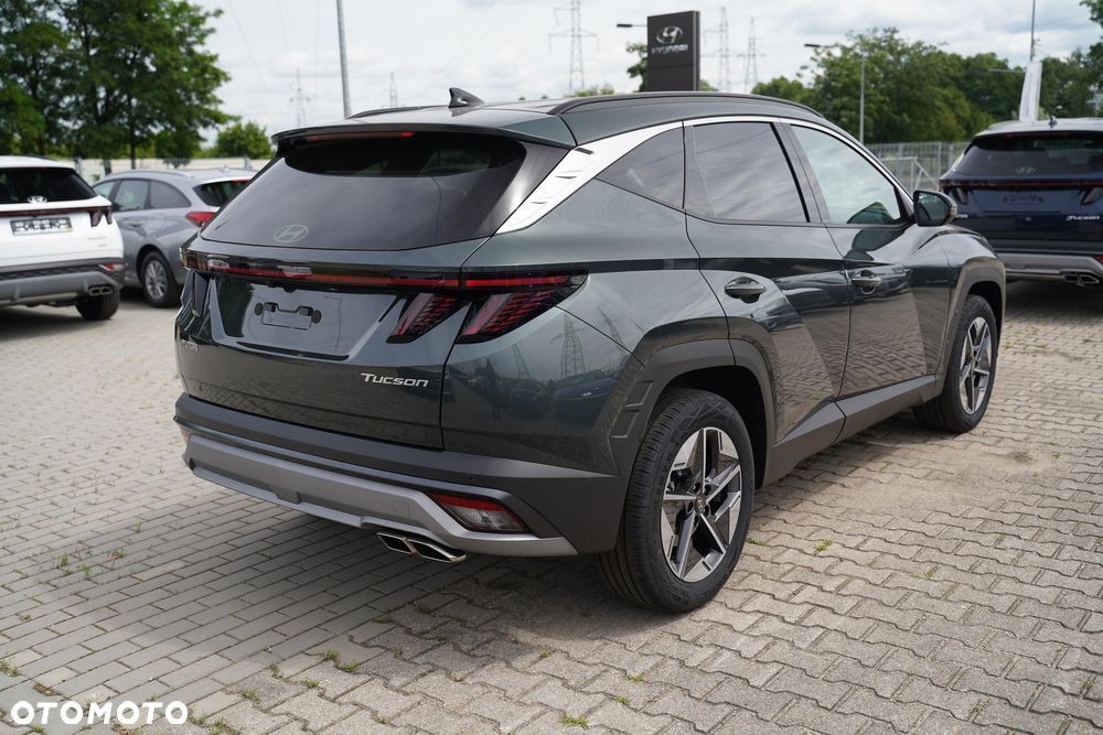 Hyundai Tucson 1.6 T-GDi HEV Executive 4WD - 4