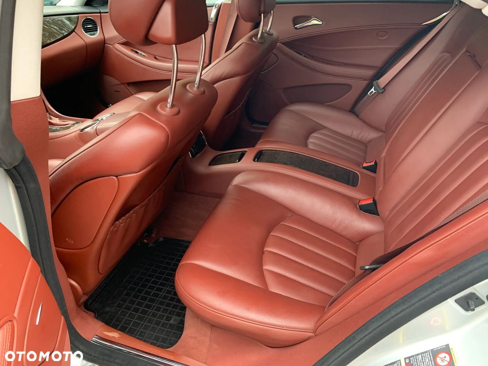 Mercedes-Benz CLS 500 - 5