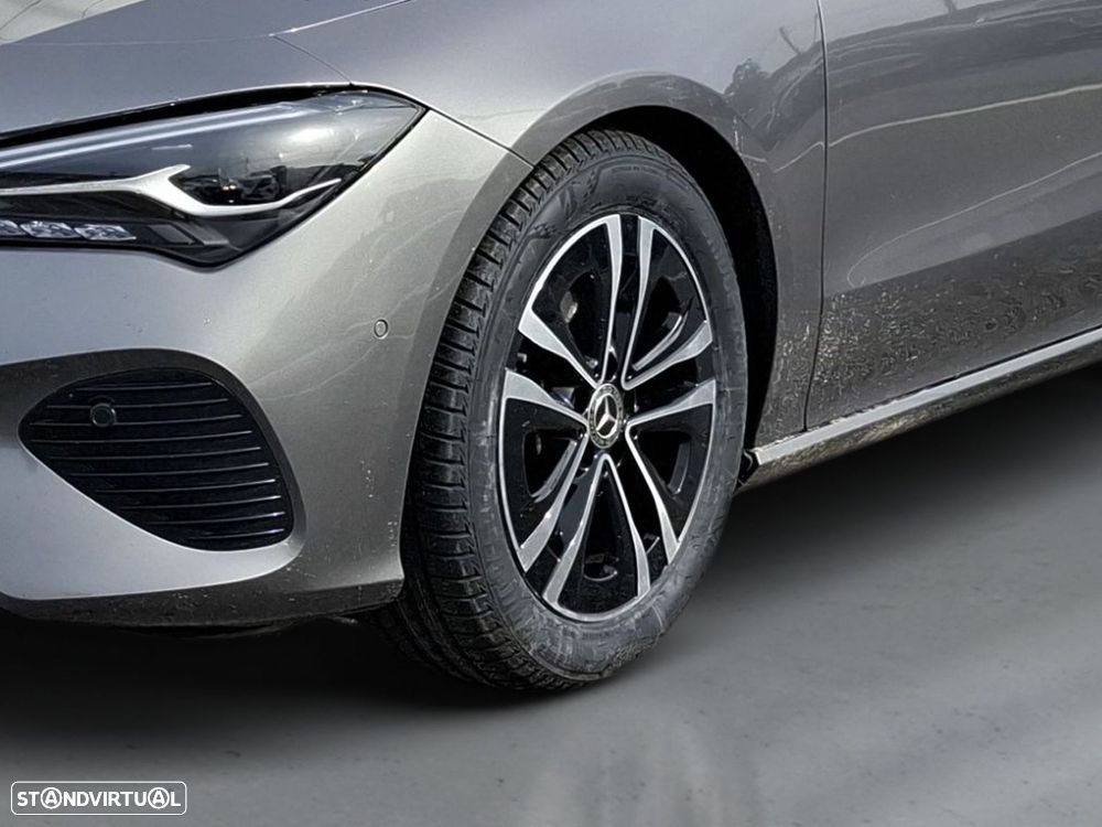 Mercedes-Benz CLA 180 d Shooting Brake AMG Line Aut. - 4