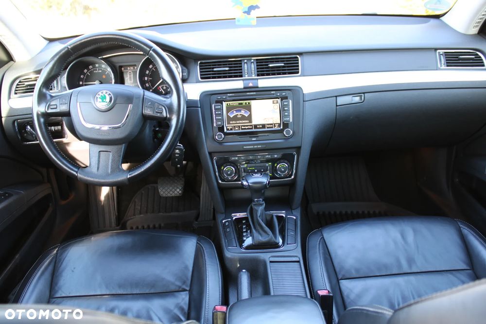 Skoda Superb 2.0 TDI DSG Comfort 4x4 - 14