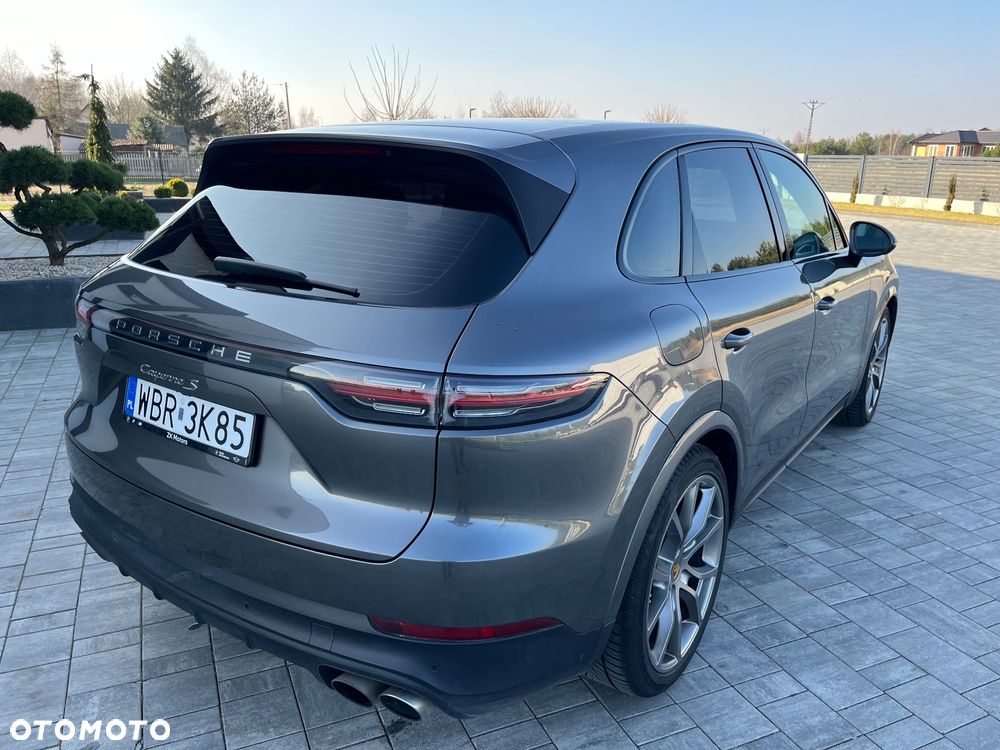 Porsche Cayenne S - 37