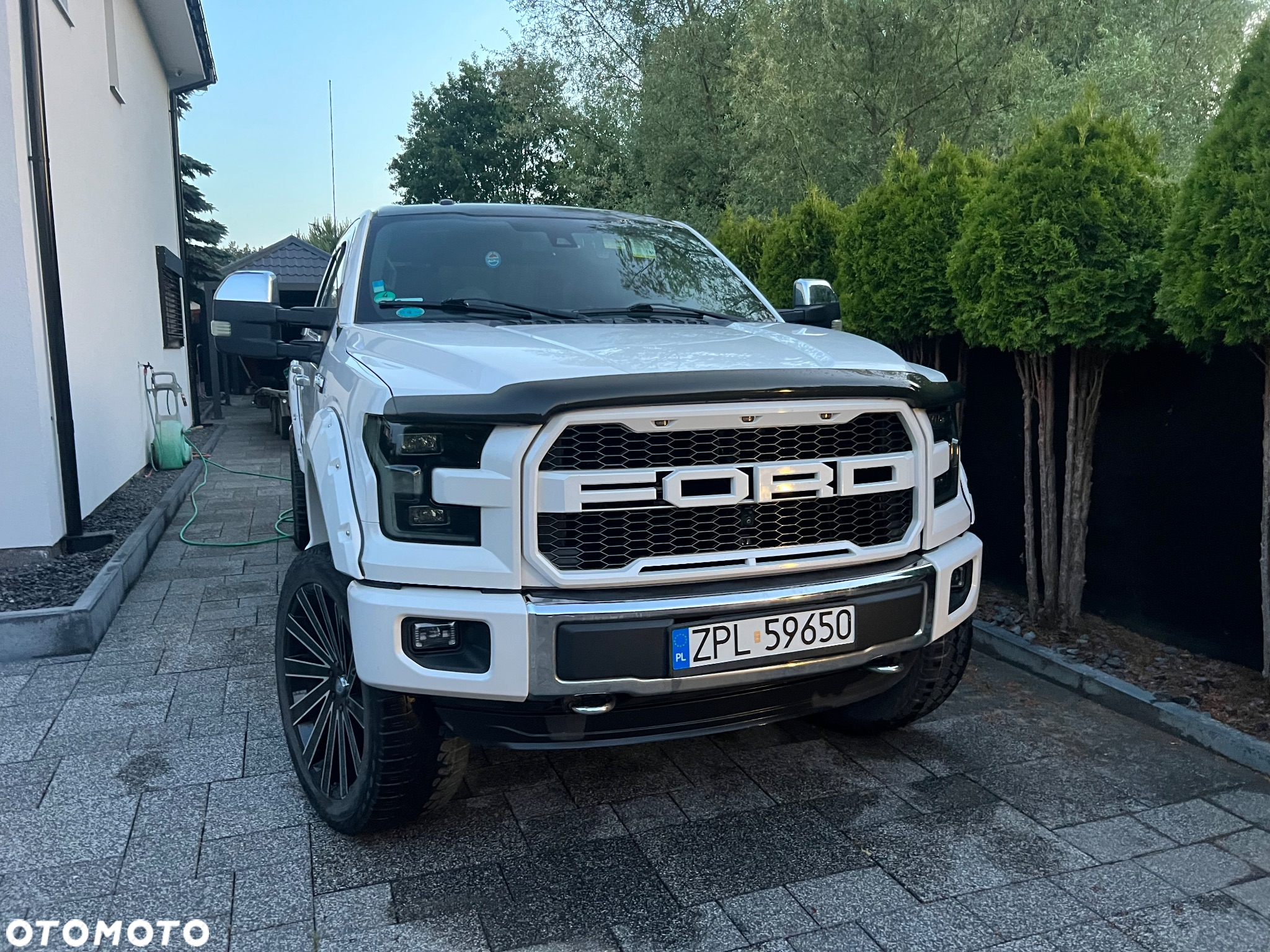 Ford F150 - 4