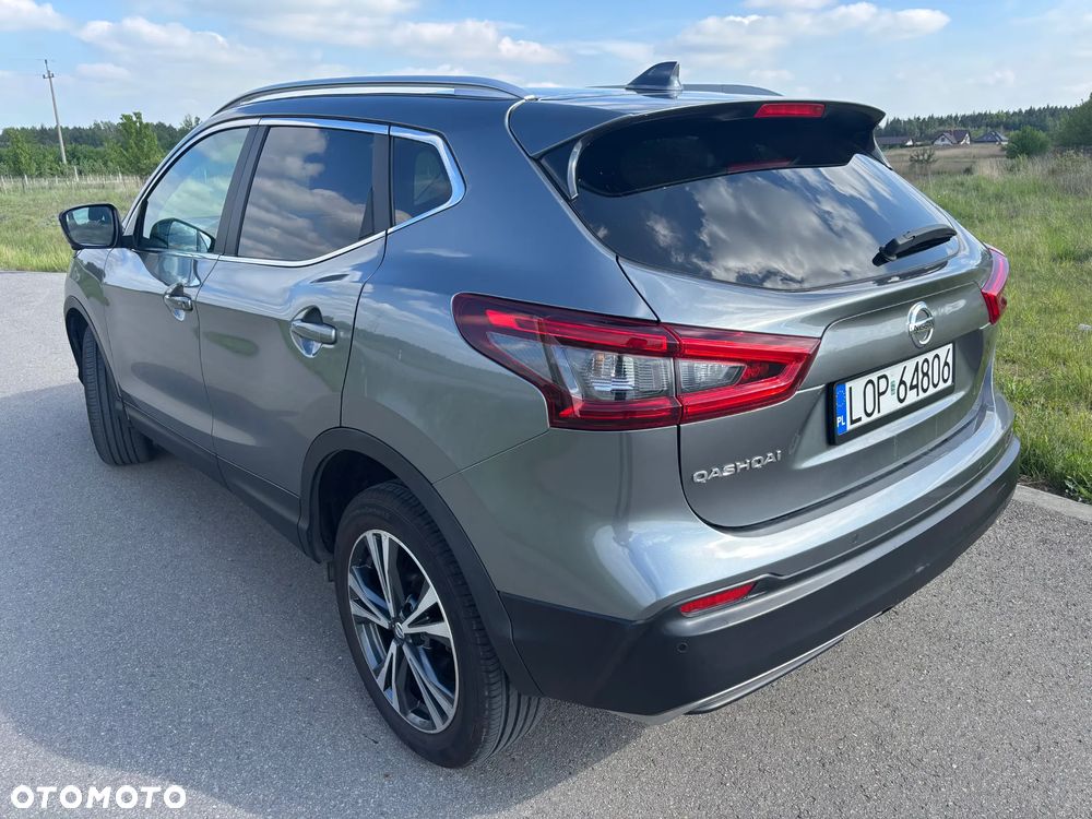 Nissan Qashqai 1.2 DIG-T N-Connecta EU6 - 23