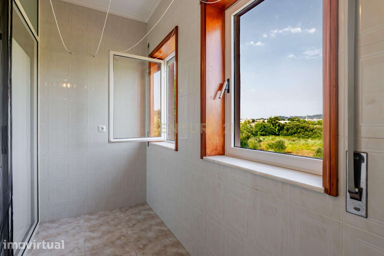 Apartamento T2 em Gulpilhares inserido num condomínio privado - Grande imagem: 3/24