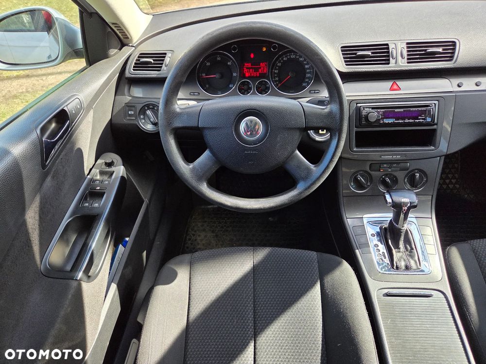Volkswagen Passat 2.0 TDI Highline DSG - 11