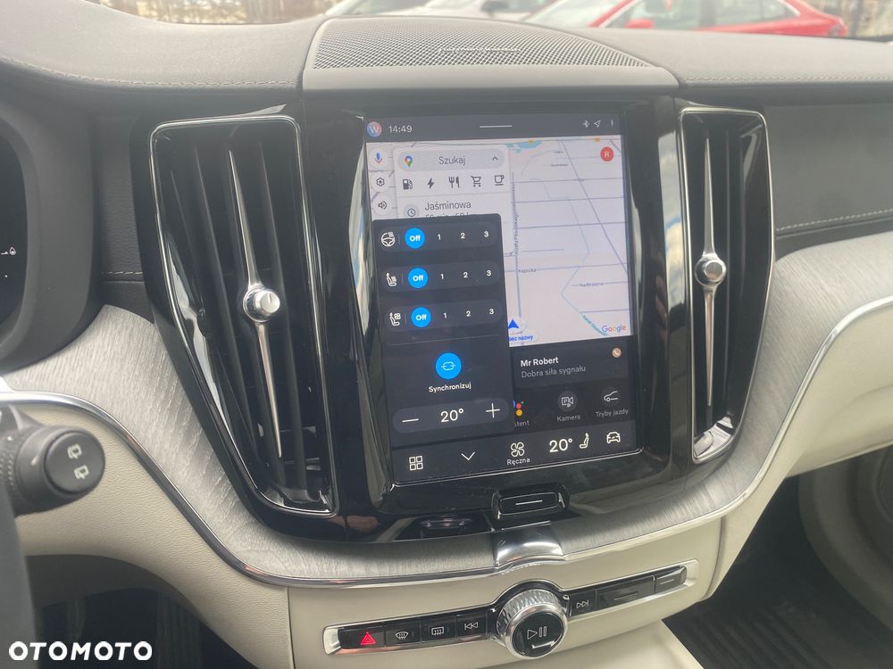 Volvo XC 60 T8 Plug-In Hybrid AWD Ultimate Black Edition - 12