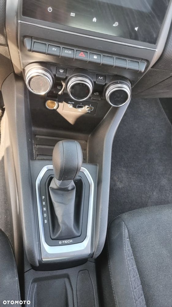 Renault Clio E-TECH 140 INTENS - 30