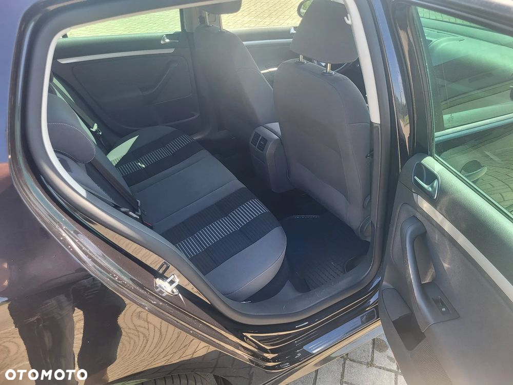 Volkswagen Golf 1.6 United - 10