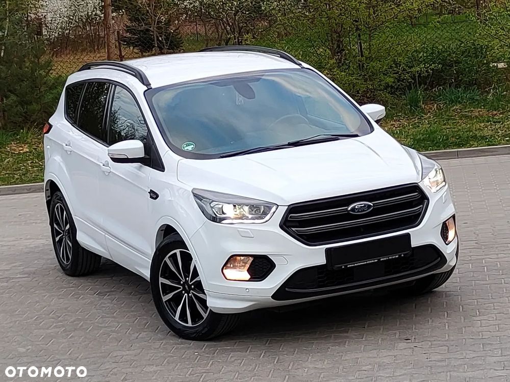 Ford Kuga 2.0 TDCi 4x4 ST-Line - 1