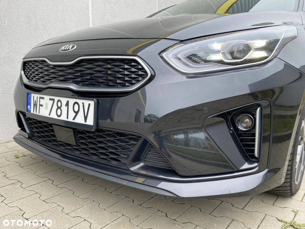 Kia Ceed 1.6 GDI PHEV Business Line DCT - 19
