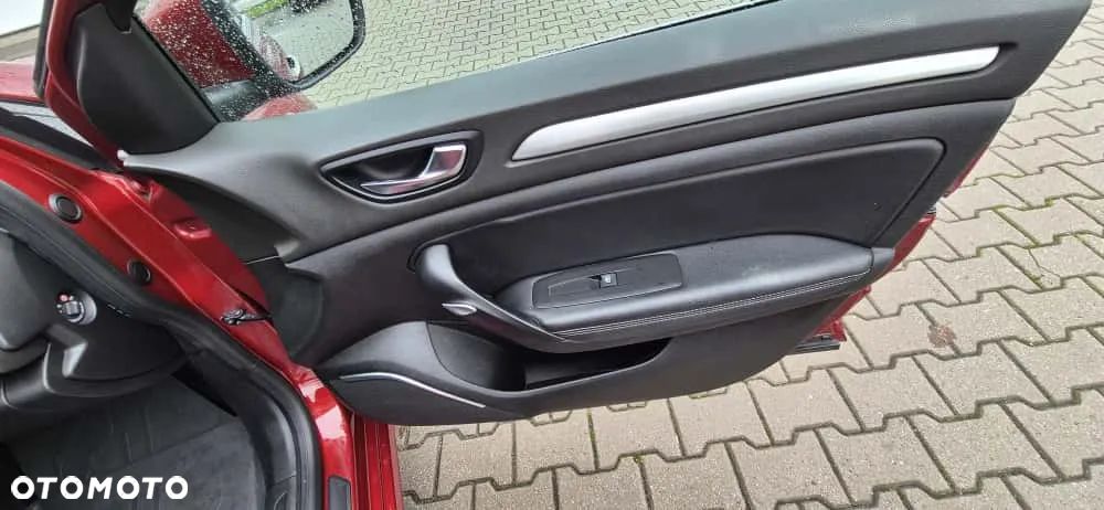 Renault Megane 1.6 SCe Intens - 9