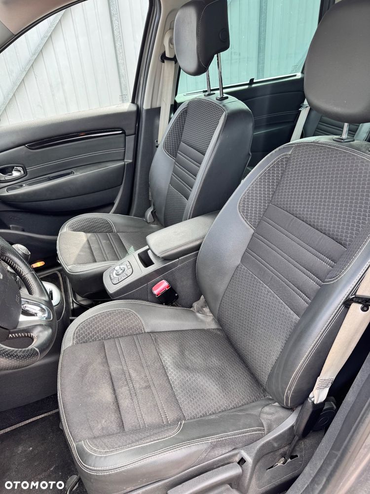 Renault Scenic 1.5 dCi Energy Bose EU6 - 12
