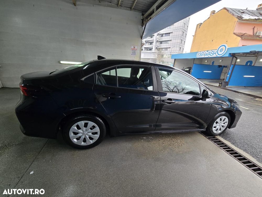 Toyota Corolla ver-1-8-hsd-business - 10