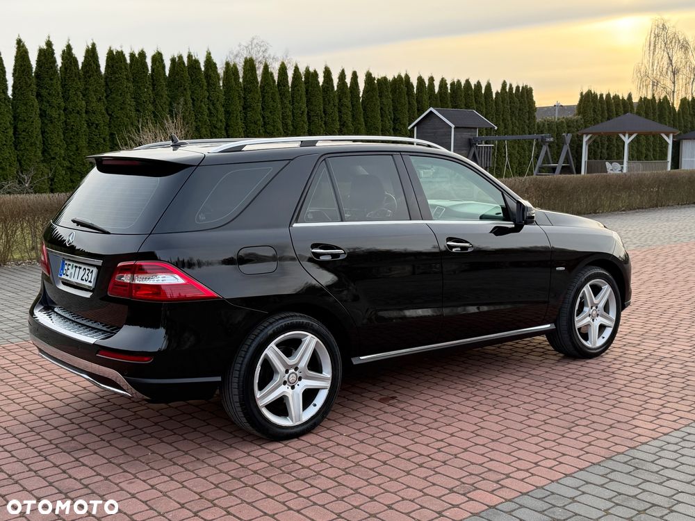 Mercedes-Benz ML 350 BlueTEC 4MATIC 7G-TRONIC Edition 1 - 11