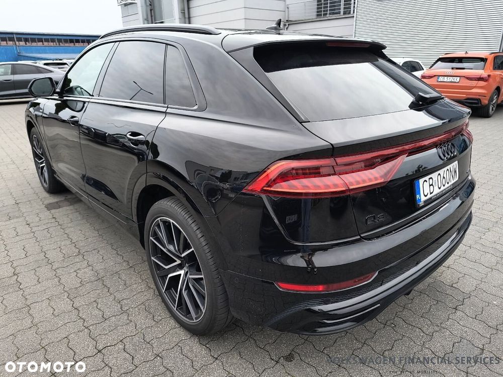 Audi Q8 - 6