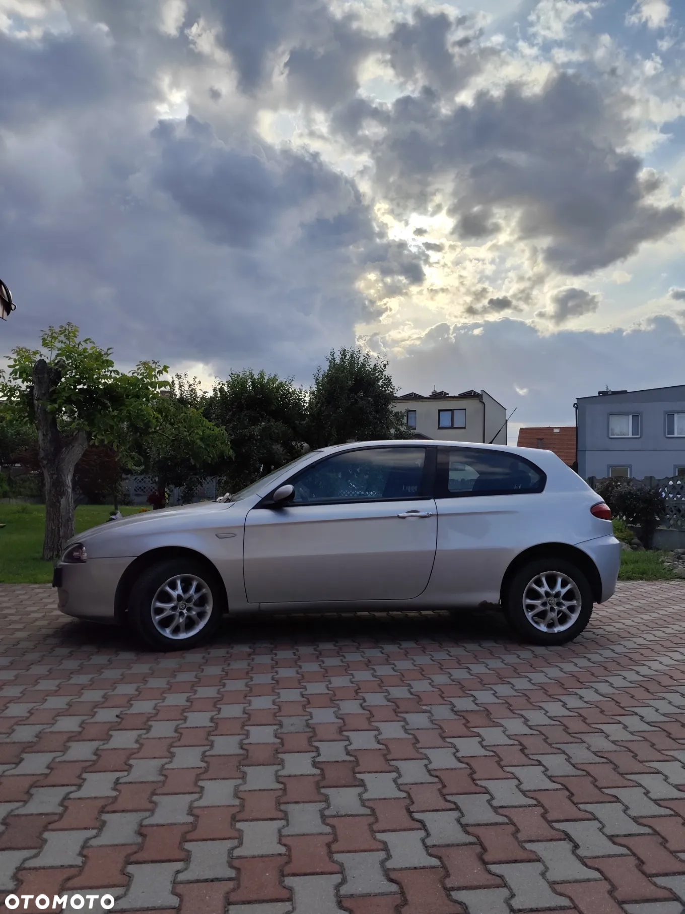 Alfa Romeo 147 - 2