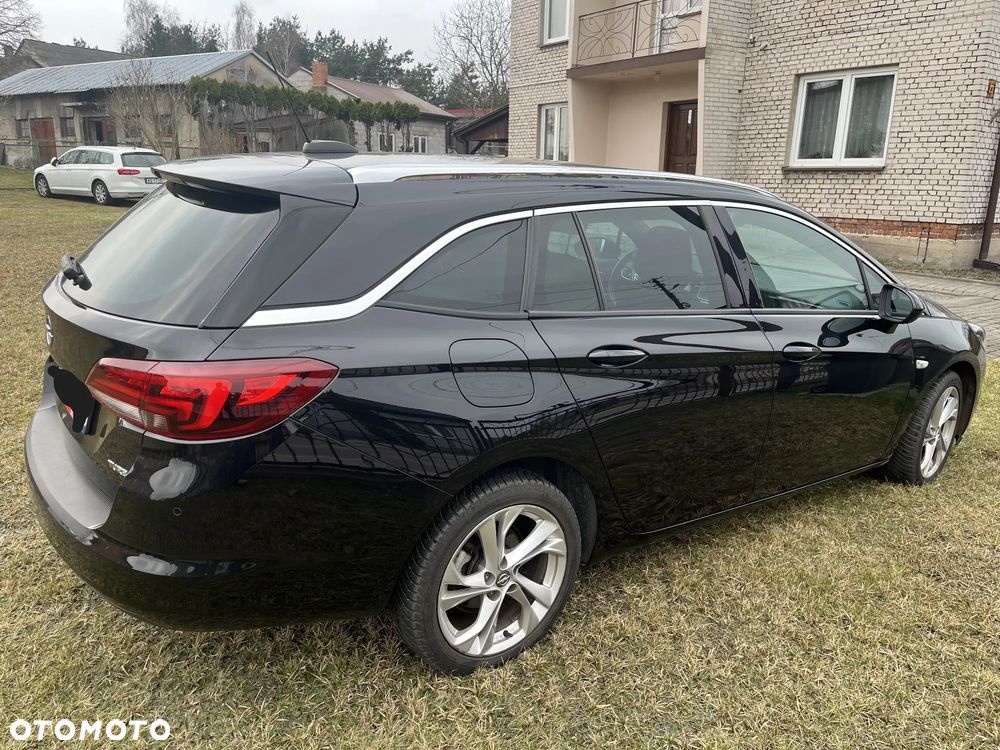 Opel Astra 1.4 Turbo Start/Stop Dynamic - 2