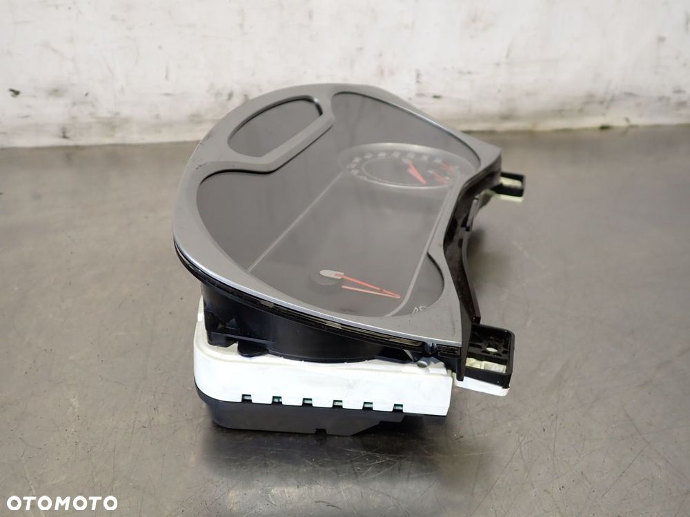LICZNIK FORD MONDEO 2.0  8M2T10849VB - 6